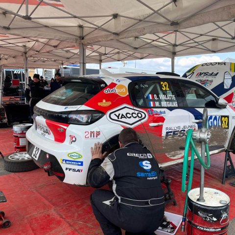 tentes paddocks de la Stellantis Motorsport Rally Cup au rallye du Touquet